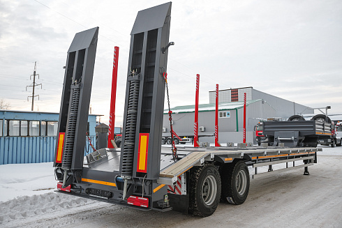 Среднерамный полуприцеп-тяжеловоз САВ 93182R (543136) г/п 40 тн, 2 оси; механические трапы