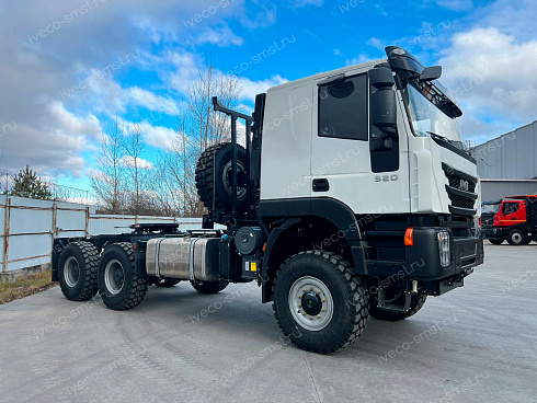 Седельный тягач АМТ N.V. 632910 (6x6) 520 л.с. шины 425/85R21
