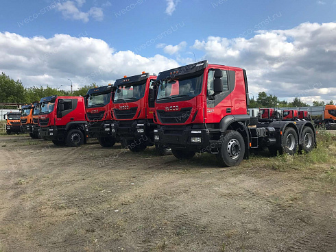 Седельный тягач IVECO-AMT 633911