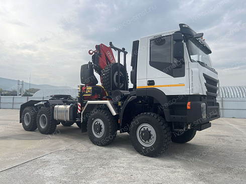 Тягач АМТ N.V. 732910 (8x8) 480 л.с. шины 425/85R21 с КМУ Fassi F215