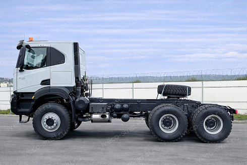 Седельный тягач IVECO T-WAY AT480T43W H (6x6)