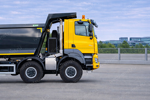 Самосвал TATRA PHOENIX T 158-8P5R46 8x8.1R г/п 33 тонны, 20 м3   