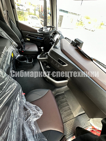 Седельный тягач HONGYAN 4х2 H6  / 520 л.с.